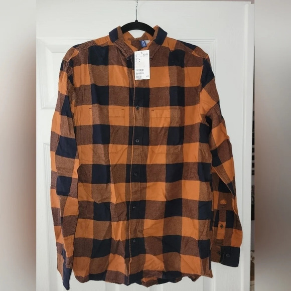 H&M Divided Cotton Flannel  Shirt - Picture 2 of 5